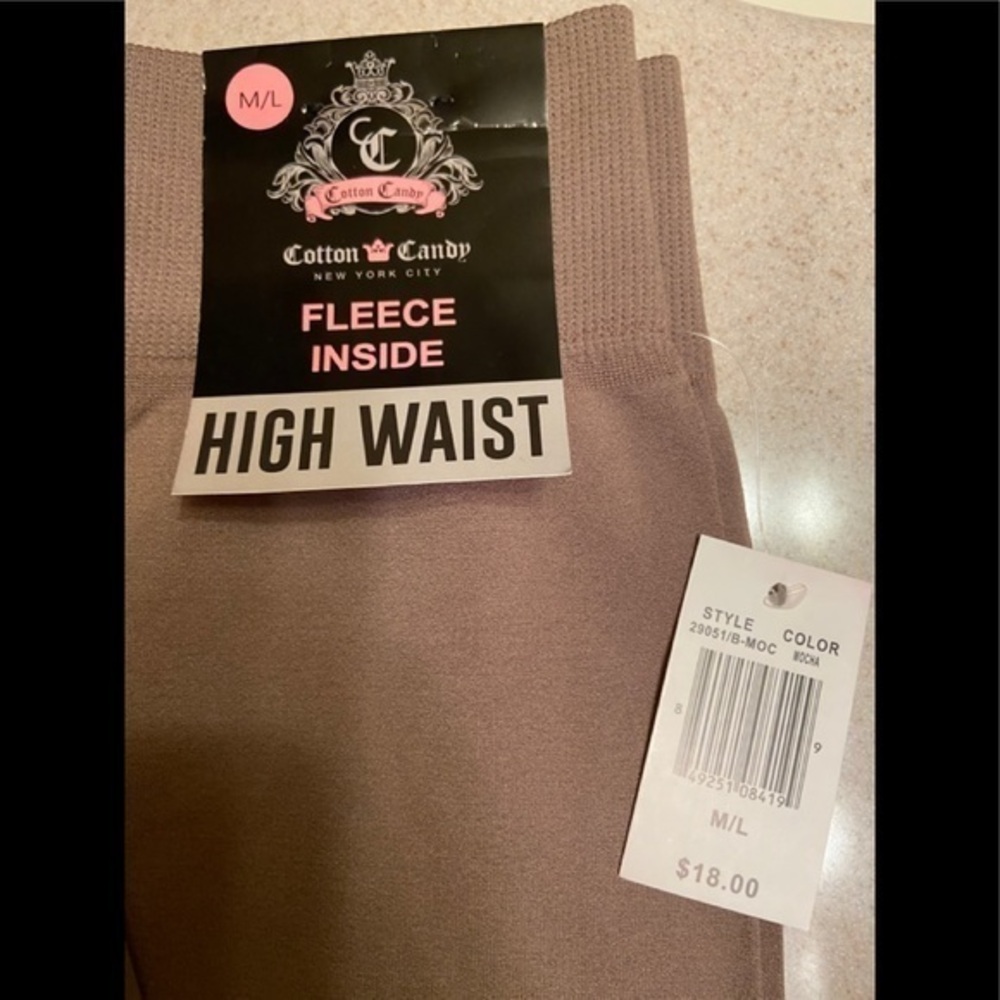 NWT-Mocha Brown Cotton Candy Seamless Fleece-Lined Leggings